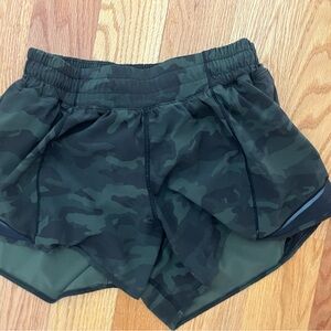 Camo hotty hot shorts